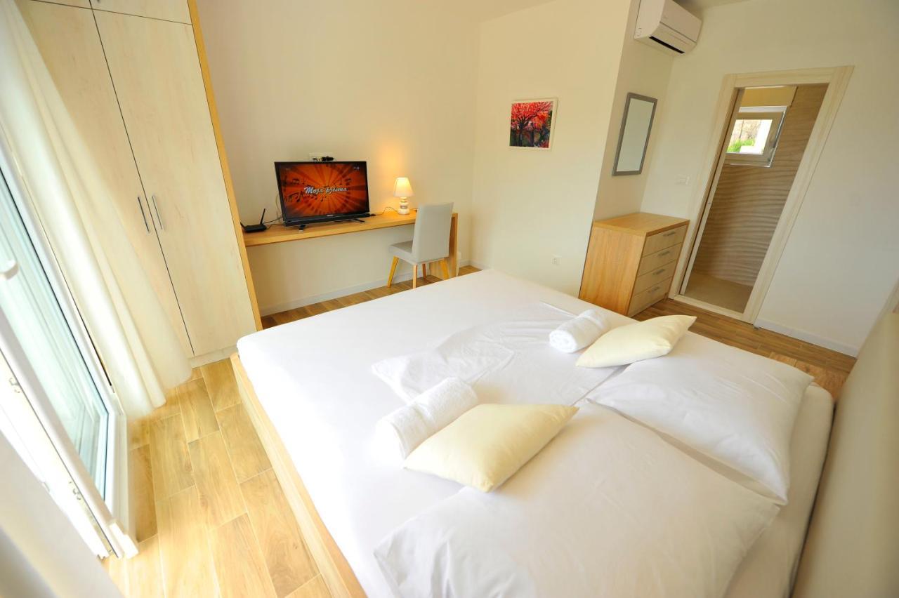 Guesthouse Lion سبليت المظهر الخارجي الصورة